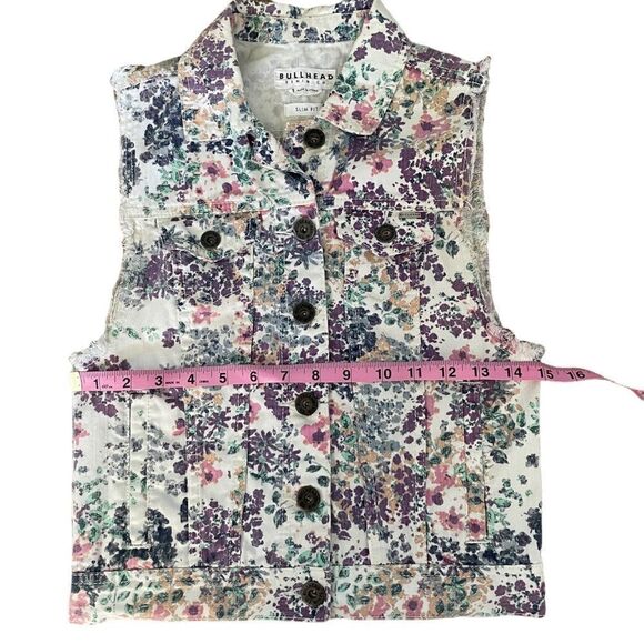Bullhead ~ White Floral Denim Vest ~ Slim Fit ~ size Small - Picture 10 of 11